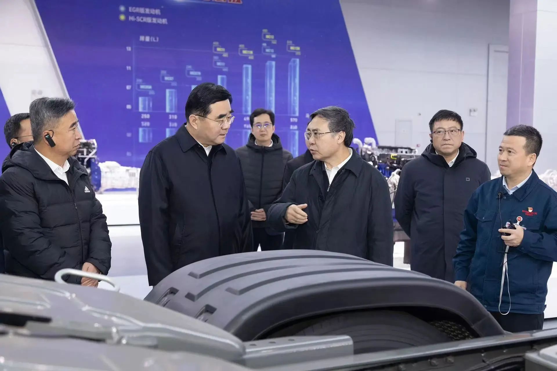滿慎剛會(huì)見中國郵政集團(tuán)黨組書記、董事長劉愛力一行
